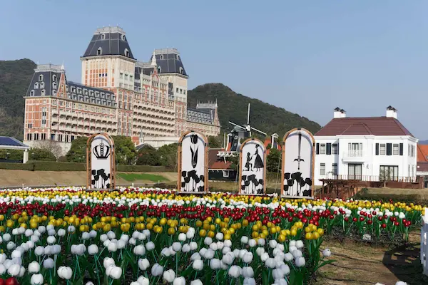 Tulips and Hotel Okura JR